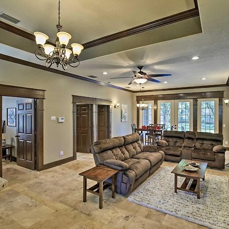 Tampa Oasis With Pool About 7 Mi To Busch Gardens! Vila Exterior foto