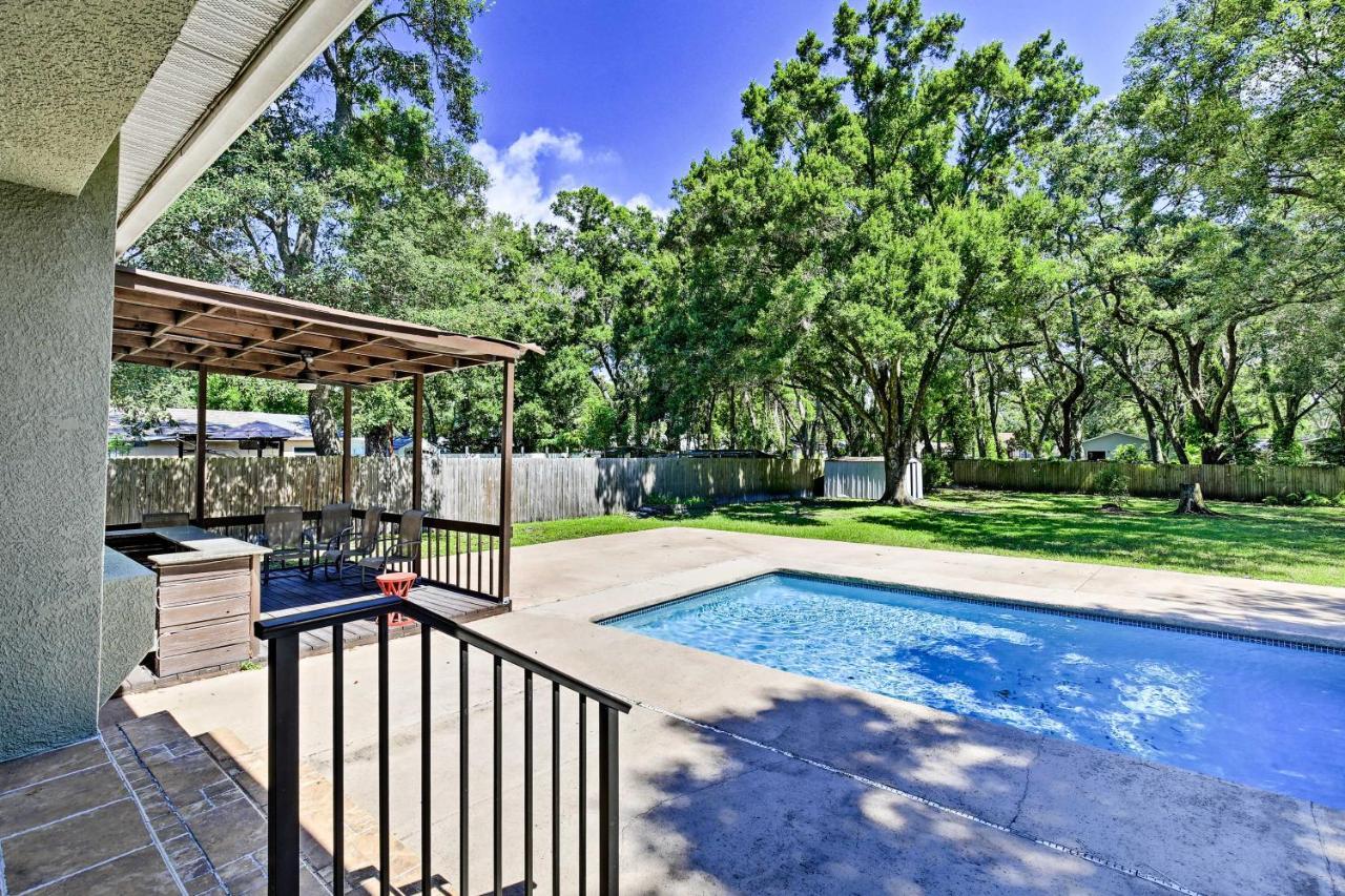Tampa Oasis With Pool About 7 Mi To Busch Gardens! Vila Exterior foto