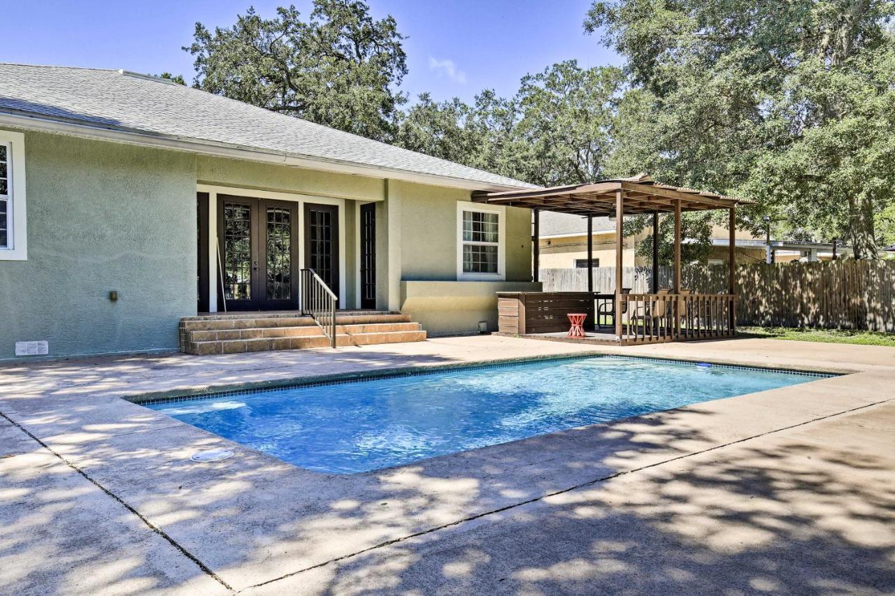 Tampa Oasis With Pool About 7 Mi To Busch Gardens! Vila Exterior foto